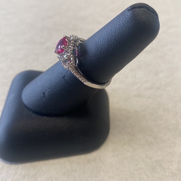 H sterling silver 925 heart shaped ruby / diamond ring - Picture 3 of 6